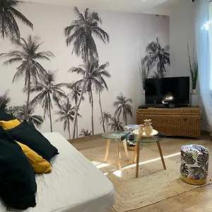 Au Cœur Du Village Appartement